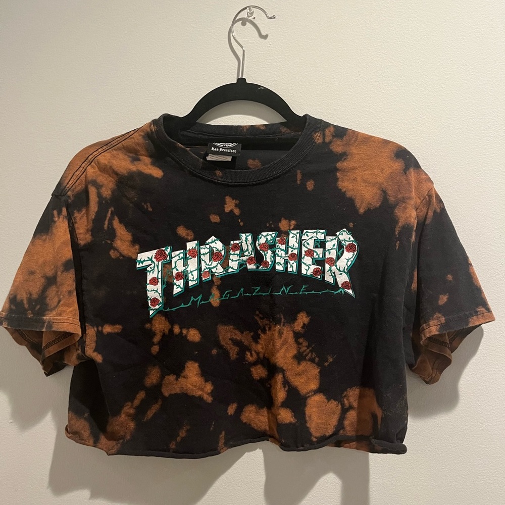 Thrasher Cropped Tee